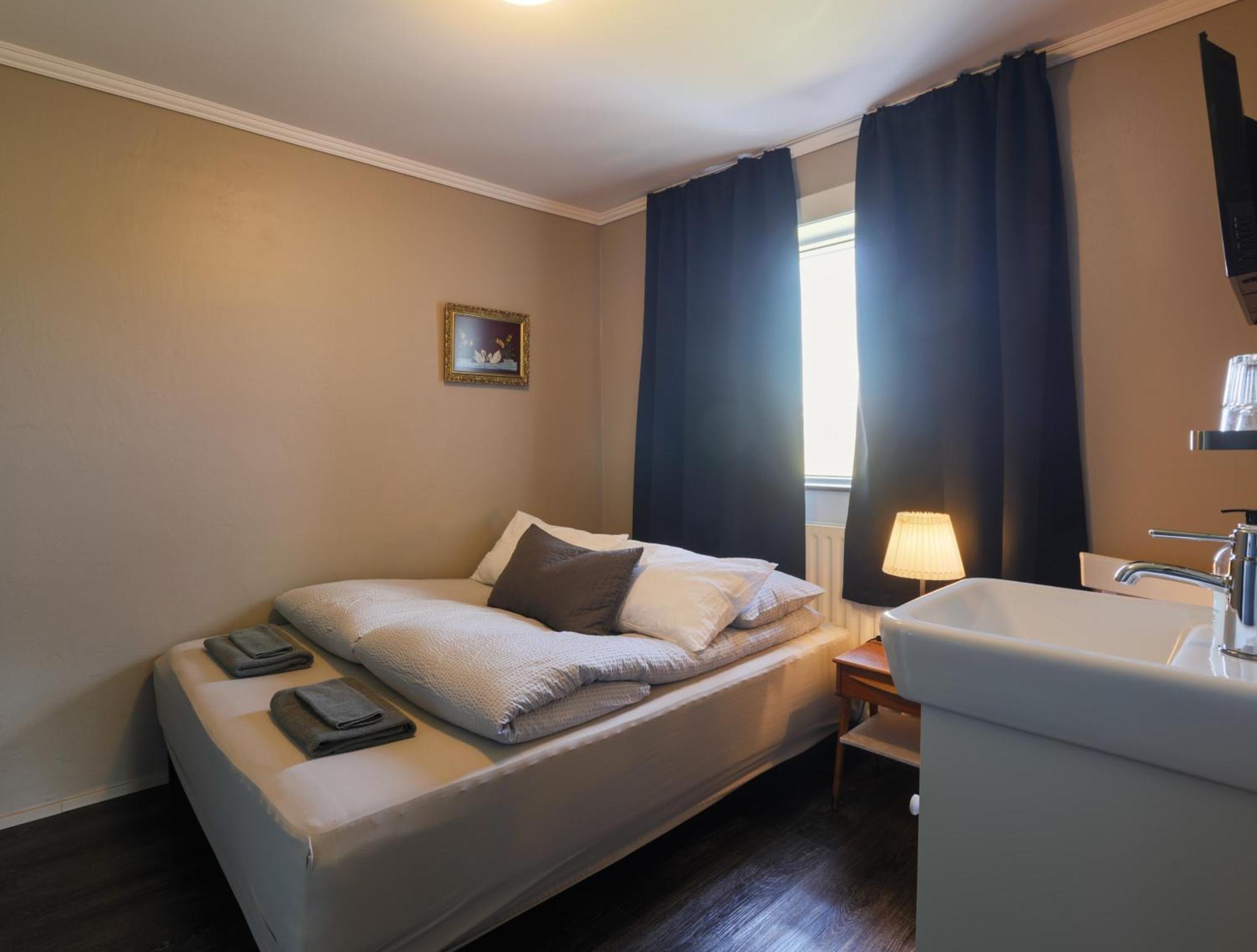 Karuna Guesthouse Saudarkrokur Екстер'єр фото
